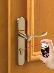 Un lubrifiant pour serrure