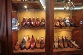 Vitrine de boutique de chaussures